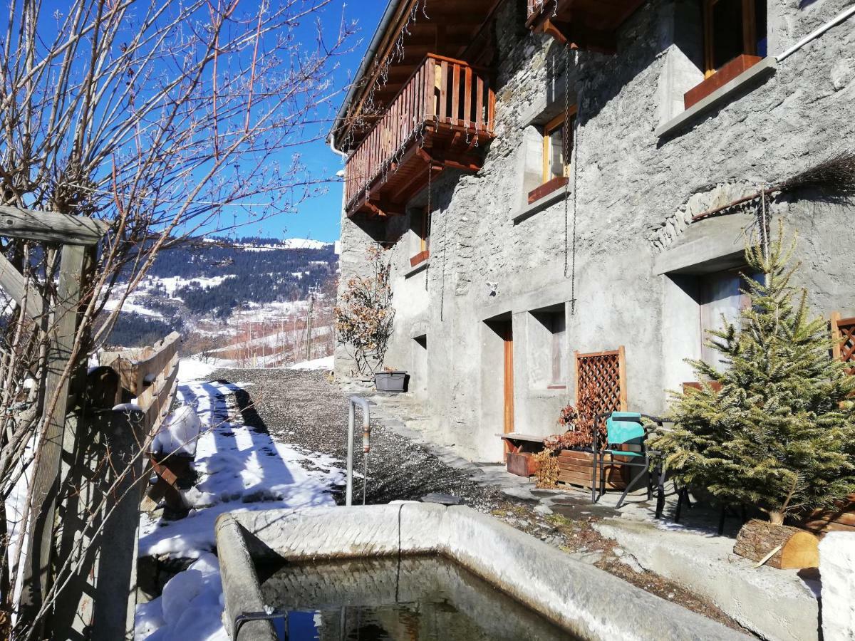 Les Balcons Du Molliebon Apartment Séez Exterior photo